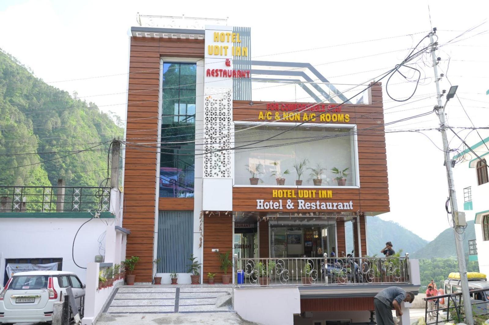 Hotel Udit Inn Rudraprayag Екстер'єр фото