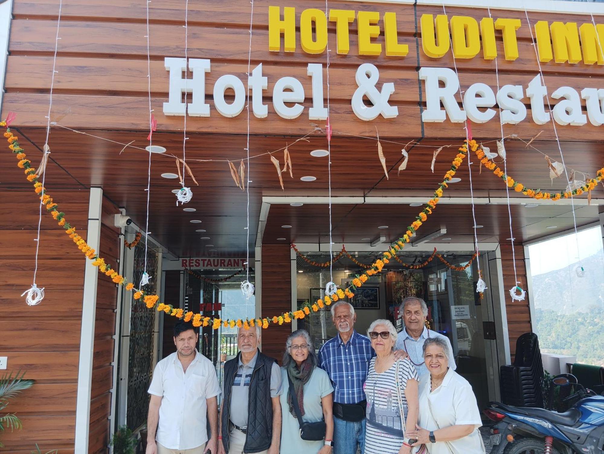Hotel Udit Inn Rudraprayag Екстер'єр фото
